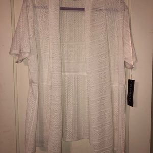 NWT: White short sleeve cardigan XXL